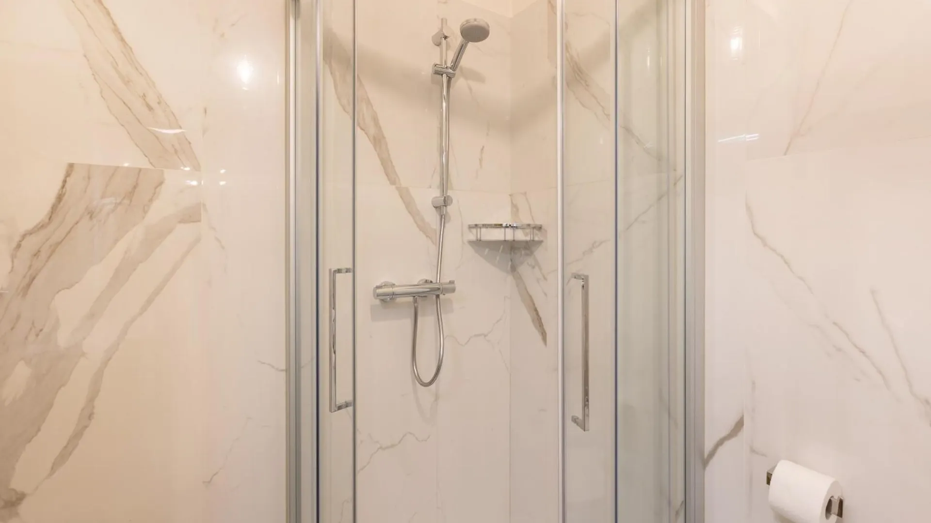 Bright One Bedroom Apartment Porta Venezia - Mirable Pm Милан Италия