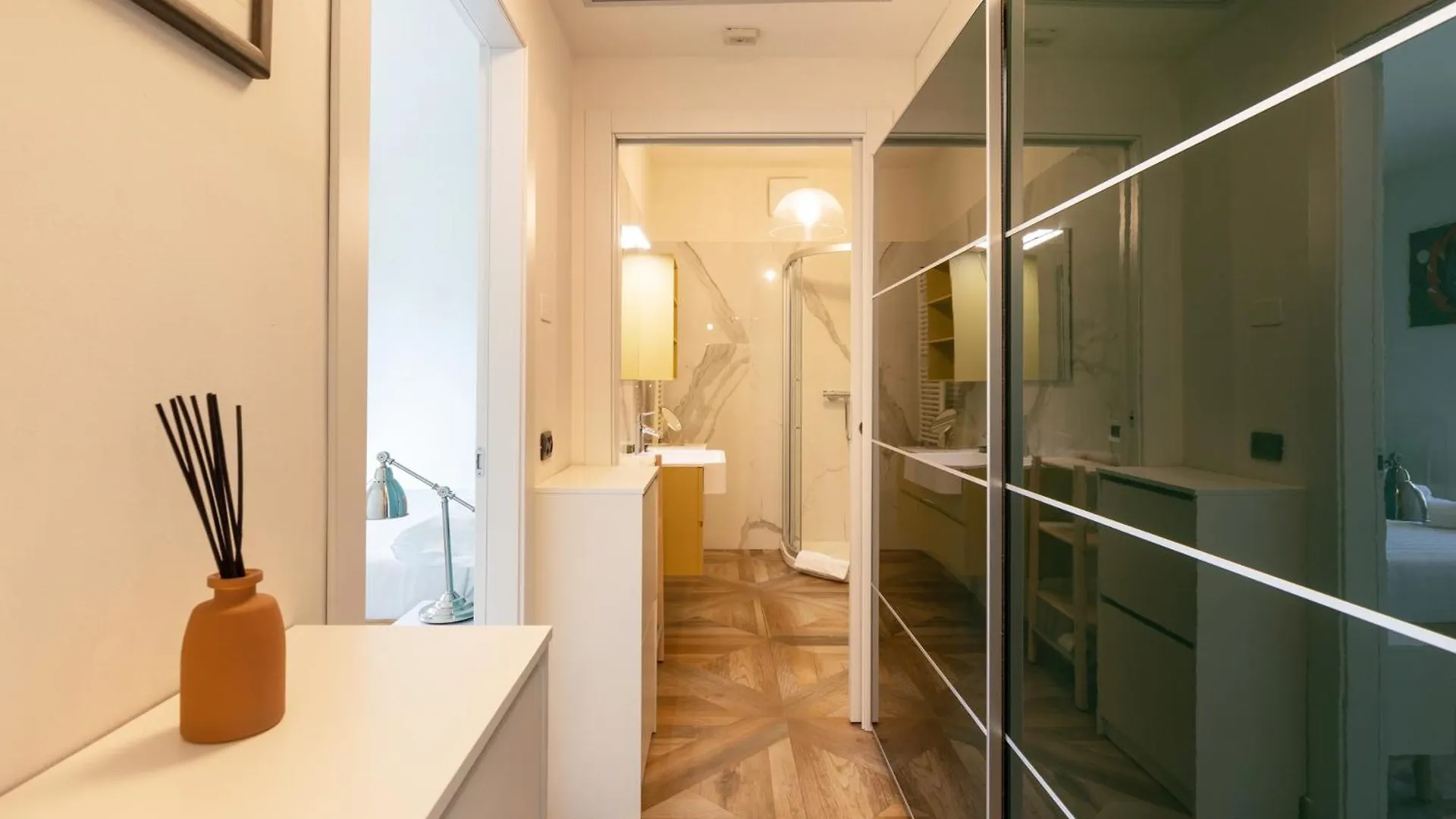 Bright One Bedroom Apartment Porta Venezia - Mirable Pm Μιλάνο 0*,  Ιταλία